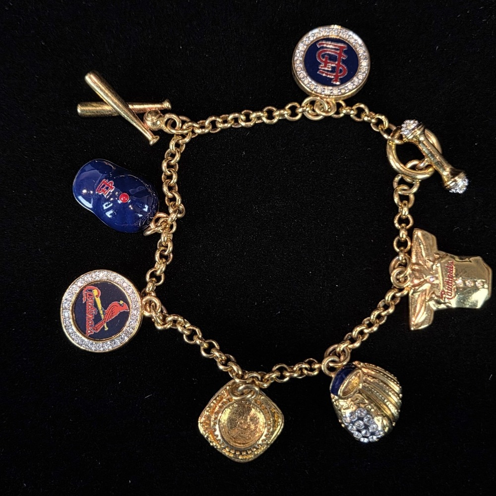 Danbury Mint St Louis Cardinals Charm Toggle Bracelet Goldtone